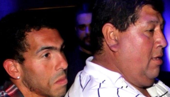 Απαγωγή-εξπρές για τον πατέρα του Τέβες