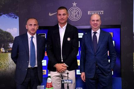 Στην Ιντερ και επίσημα ο Βίντιτς (VIDEO)
