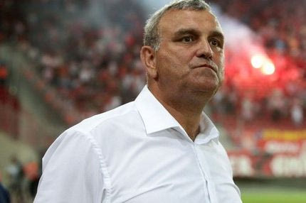 Φλουτ: “Δεν έχουμε για στόχο μόνο την παραμονή”
