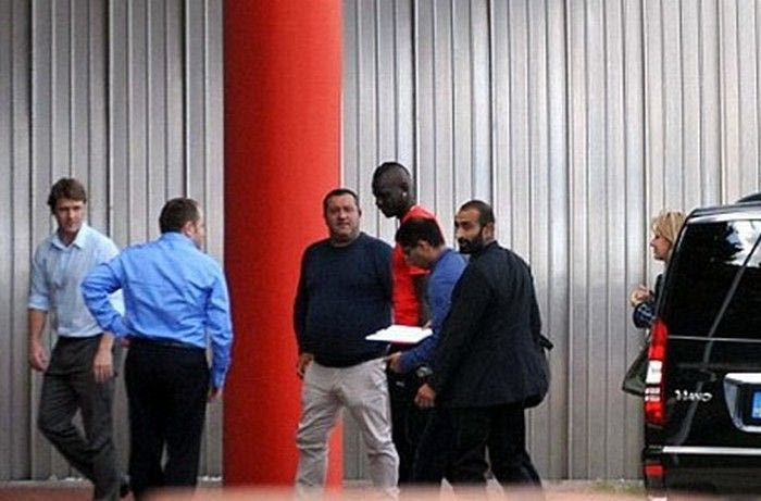 Στο Λίβερπουλ ο Μπαλοτέλι (PHOTOS)