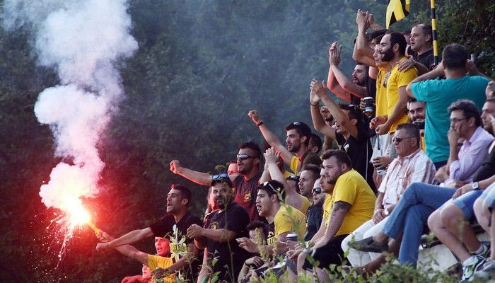 Ήταν… κεκλεισμένων των θυρών!