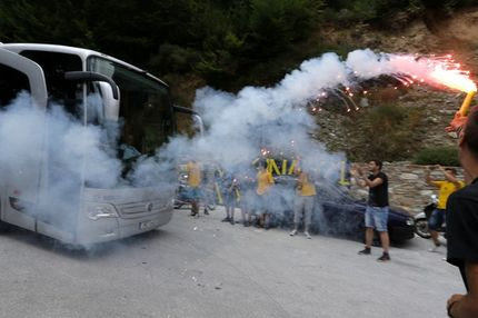 Άφιξη με κόσμο στο Πήλιο (VIDEO + PHOTOS)