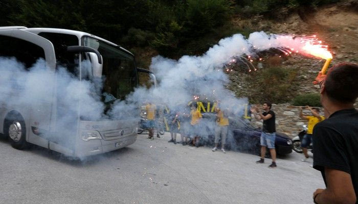Άφιξη με κόσμο στο Πήλιο (VIDEO + PHOTOS)