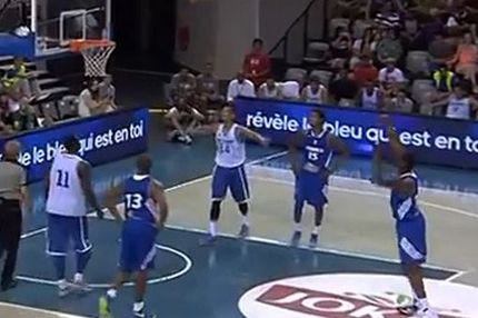 Δύο σερί air ball από ΝΒΑer (VIDEO)