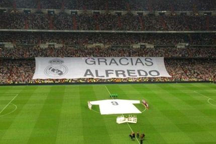 Το “Μπερναμπέου” αποχαιρέτησε τον Ντι Στέφανο (PHOTOS+VIDEOS)