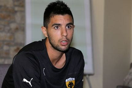 Ανάκογλου: “Καλύτερα αμυντικό χαφ” (VIDEO)