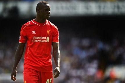 “Τρέλα” με τις φανέλες του Μπαλοτέλι