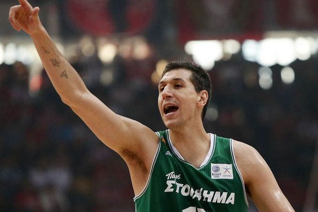 Διαμαντίδης: “Ομάδα για την επόμενη δεκαετία”