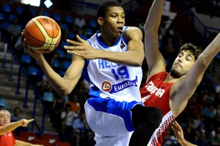 Η παρουσίαση του Β’ ομίλου (videos)