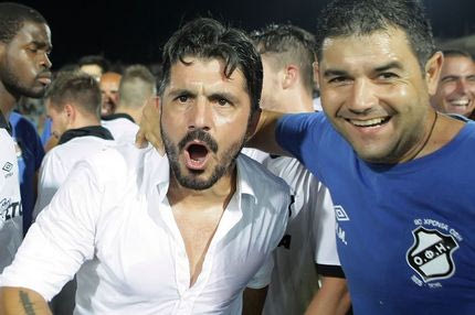 Η εισβολή και ο πανηγυρισμός του Γκατούζο (VIDEO+PHOTOS)