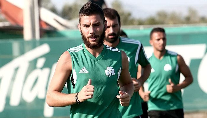 Η αποστολή για τη Σταντάρ Λιέγης, πρόβλημα με Λαγό