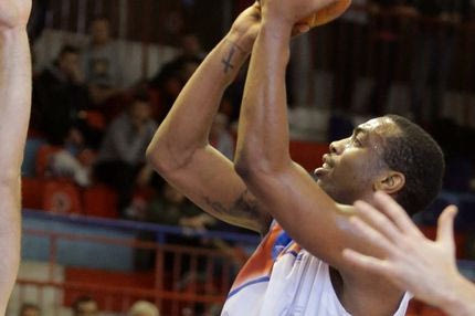 Από τη Νέα Σμύρνη στην Πυλαία και ο Λάνγκφορντ