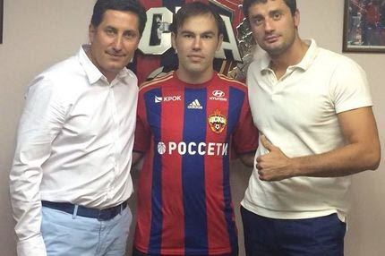 Μάνατζερ Νάτχο: “Ξέρω τι έγινε με τον Ροναλντίνιο…”