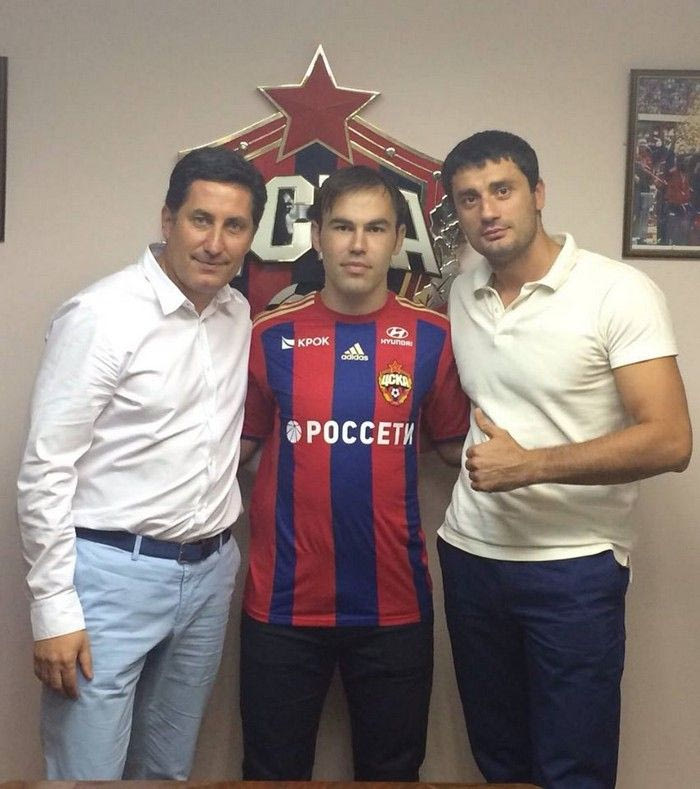 Μάνατζερ Νάτχο: “Ξέρω τι έγινε με τον Ροναλντίνιο…”