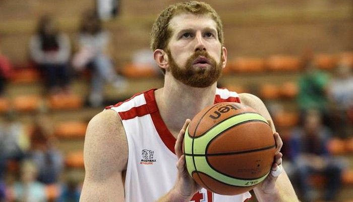 Ριμπάουντερ και μπλοκέρ επέλεξε ο Πρίφτης