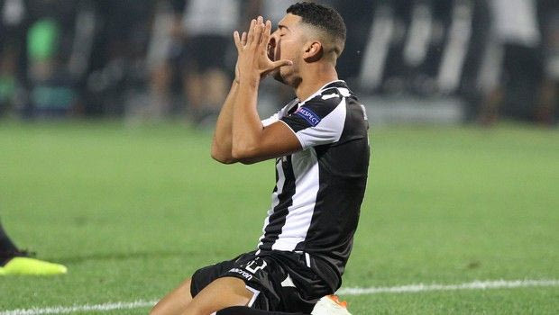 Η Μπενφίκα έφερε… τούμπα το όνειρο του Champions League