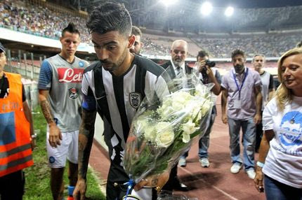 Ράγισαν καρδιές στο “Σαν Πάολο” (VIDEOS)