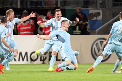 Ματσάρα με δέκα γκολ και αποκλεισμός για Μάιντς (VIDEO)