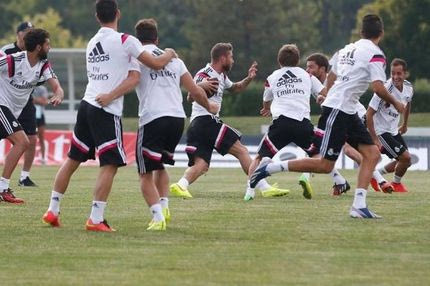 Η Ρεάλ παίζει αμερικάνικο ποδόσφαιρο (PHOTOS+VIDEO)