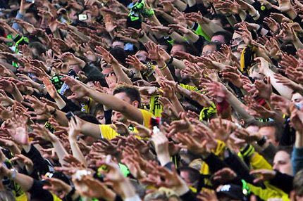 “Οι τιμές στα εισιτήρια της Bundesliga δεν συγκρίνονται με την Premier League”