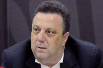 Μαλέλης: “Ενδιαφέρεται ο Κοντομηνάς”