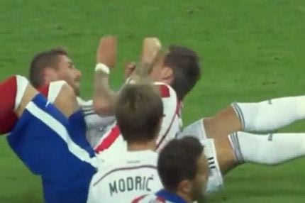 Το χτύπημα του Ράμος στον Μάντζουκιτς (VIDEO)