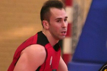 Έκπληξη με Βασιλόπουλο στην Ελευσίνα