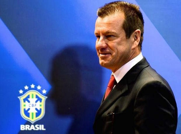 Νέες αλλαγές από Ντούνγκα