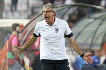 “Προσγειωμένοι και πειθαρχημένοι”