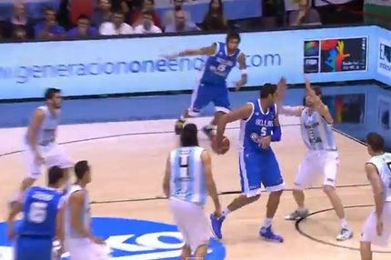 Η τρομερή ασίστ του Μπουρούση (VIDEO)