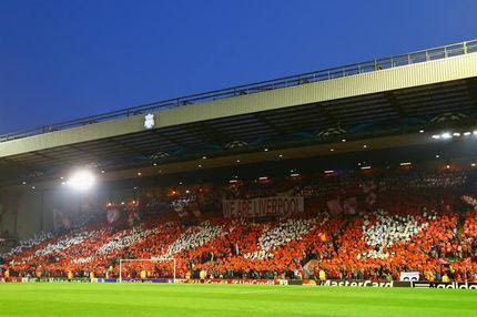 Το coreo στο “Άνφιλντ” (PHOTOS)