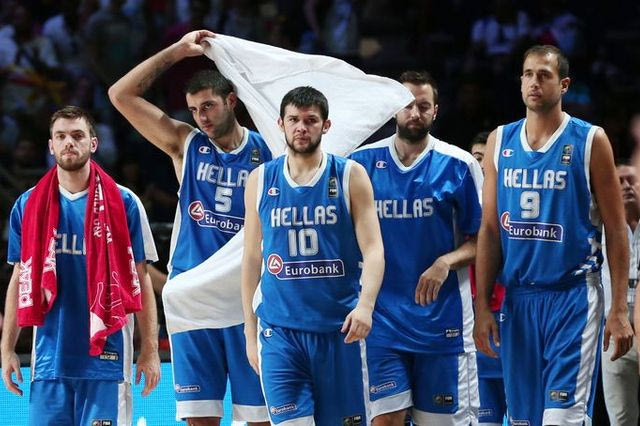 “Γυρίζω τις πλάτες μου στο μέλλον”