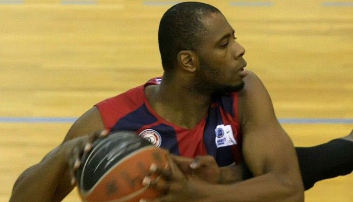 Μετακομίζει Αθήνα ο Γιούιν