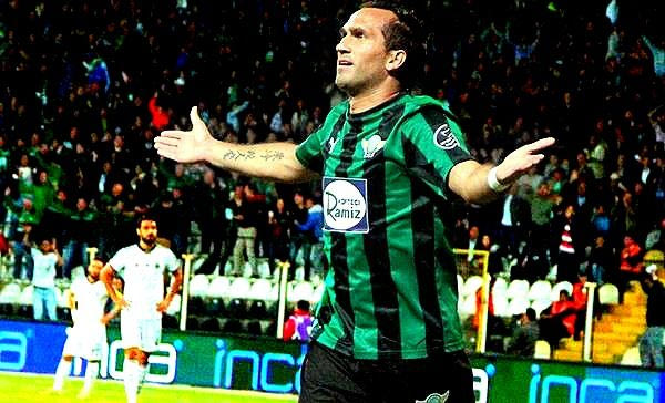 “Φάνης Γκέκας, ο Θεός των γκολ!”