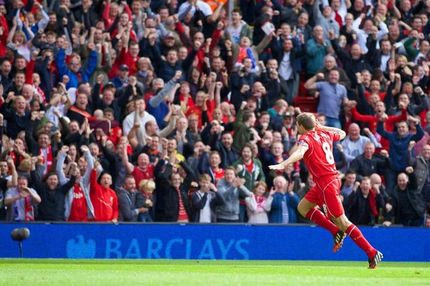 Ο Τζέραρντ το 1-0 με απίστευτη εκτέλεση φάουλ (VIDEO)