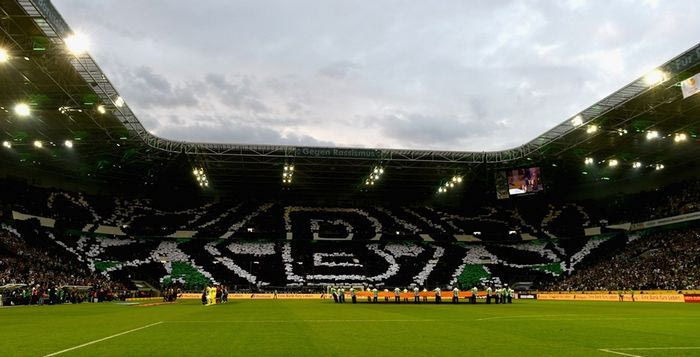 Το εντυπωσιακό κορεό των οπαδών της Γκλάντμπαχ (VIDEO)