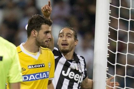 Καρνέζης:”Σταμάτησα τον Μέσι, δεν με φοβίζει κανείς”