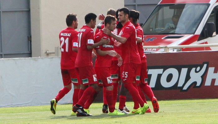 Με 18 στη Νέα Σμύρνη