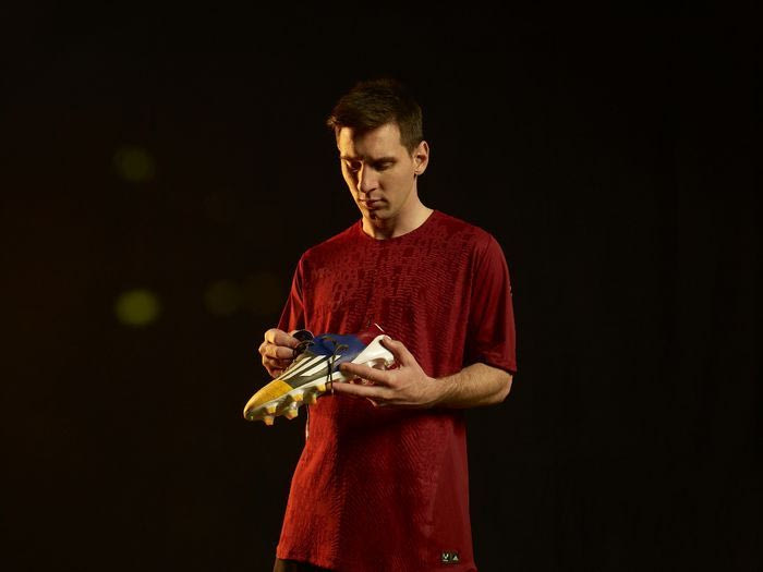 H adidas παρουσιάζει το νέο adizero f50 Messi