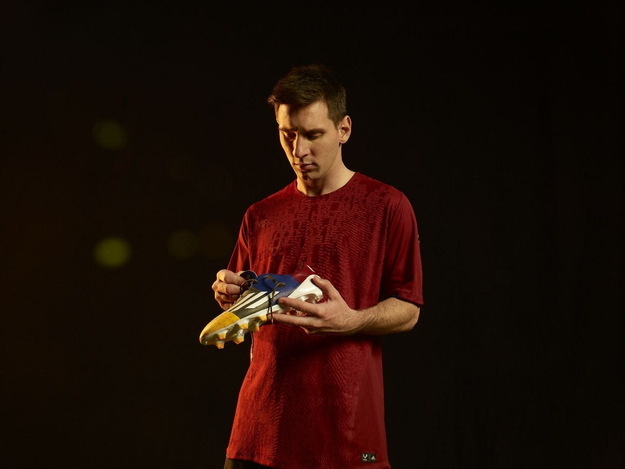 Tα νέα παπούτσια του Λιονέλ Μέσι (PHOTOS)