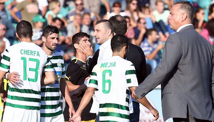 “Αφήστε με, έχω… προηγούμενα με τον Μάνταλο”!