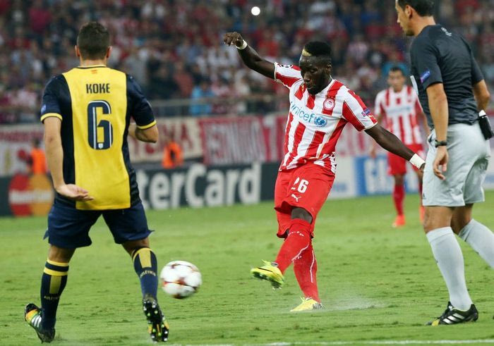 O Μαζουακού το 1-0 για τον Ολυμπιακό (VIDEO)