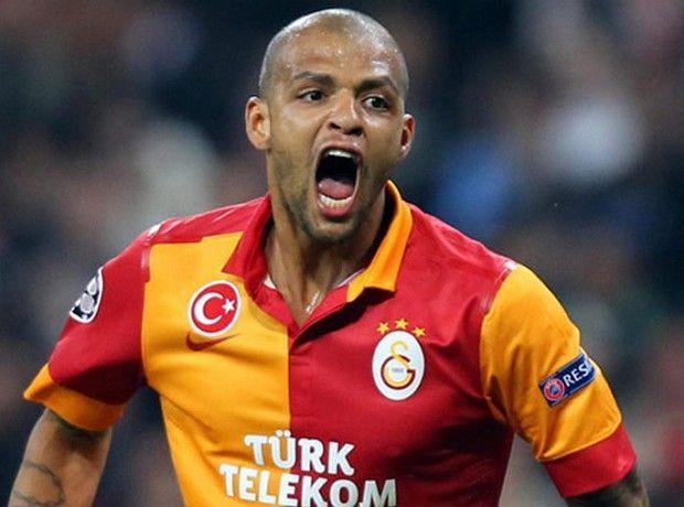 “Καμπάνα” λόγω twitter στον Μέλο