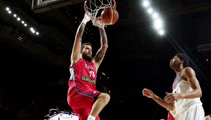 Ελεύθερος ο Ραντούλιτσα. Ποιος θα τρέξει;