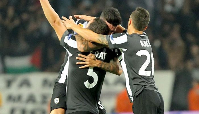 Ρατς: “Οι πανηγυρισμοί πρέπει να σταματήσουν”