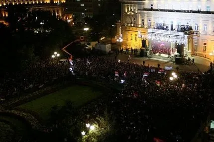 Υποδοχή ηρώων, πλημμύρισε το Βελιγράδι (PHOTOS)