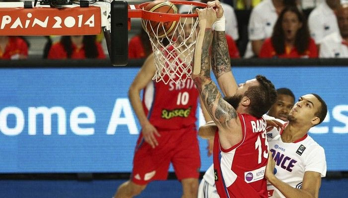 Αυτοί παίζουν άλλο μπάσκετ