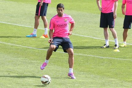 Παίζει με την Ουρουγουάη για να βρει ρυθμό ο Σουάρες