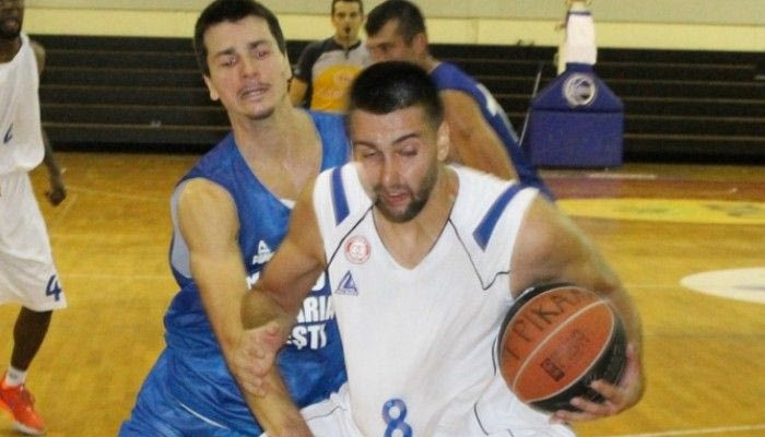 Διακοπή στο φιλικό με την Πιτέστι