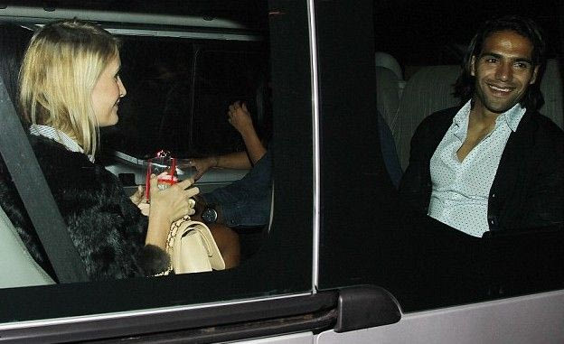 Η έξοδος των παικτών της Γιουνάιτεντ (PHOTOS)